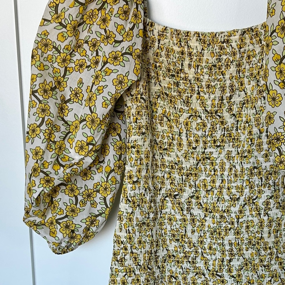 Yellow floral RHODE dress worn only one time. In excellent condition!